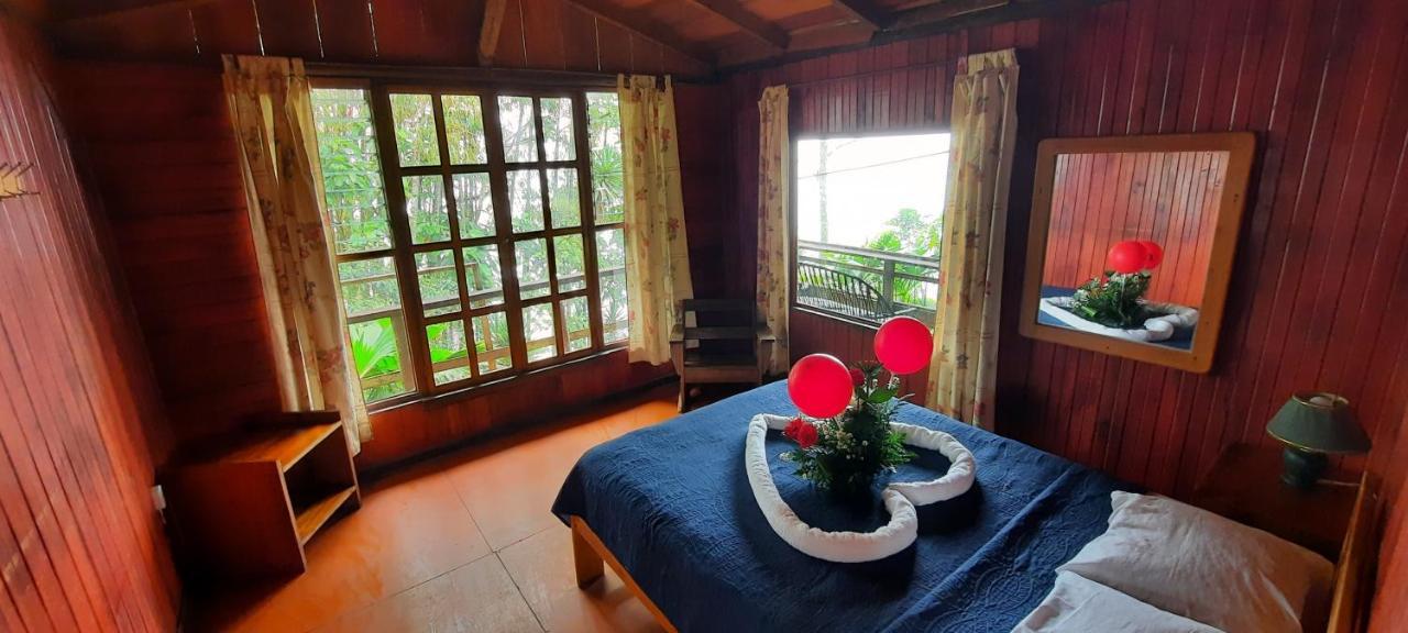 Pochotel Turrialba Eksteriør billede