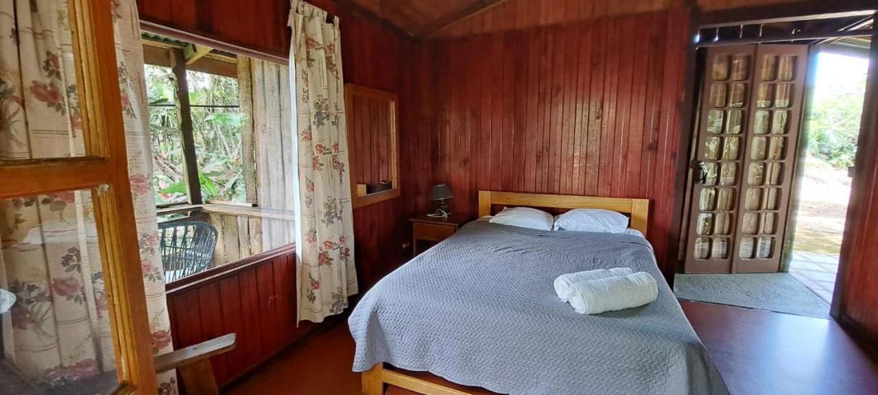 Pochotel Turrialba Værelse billede