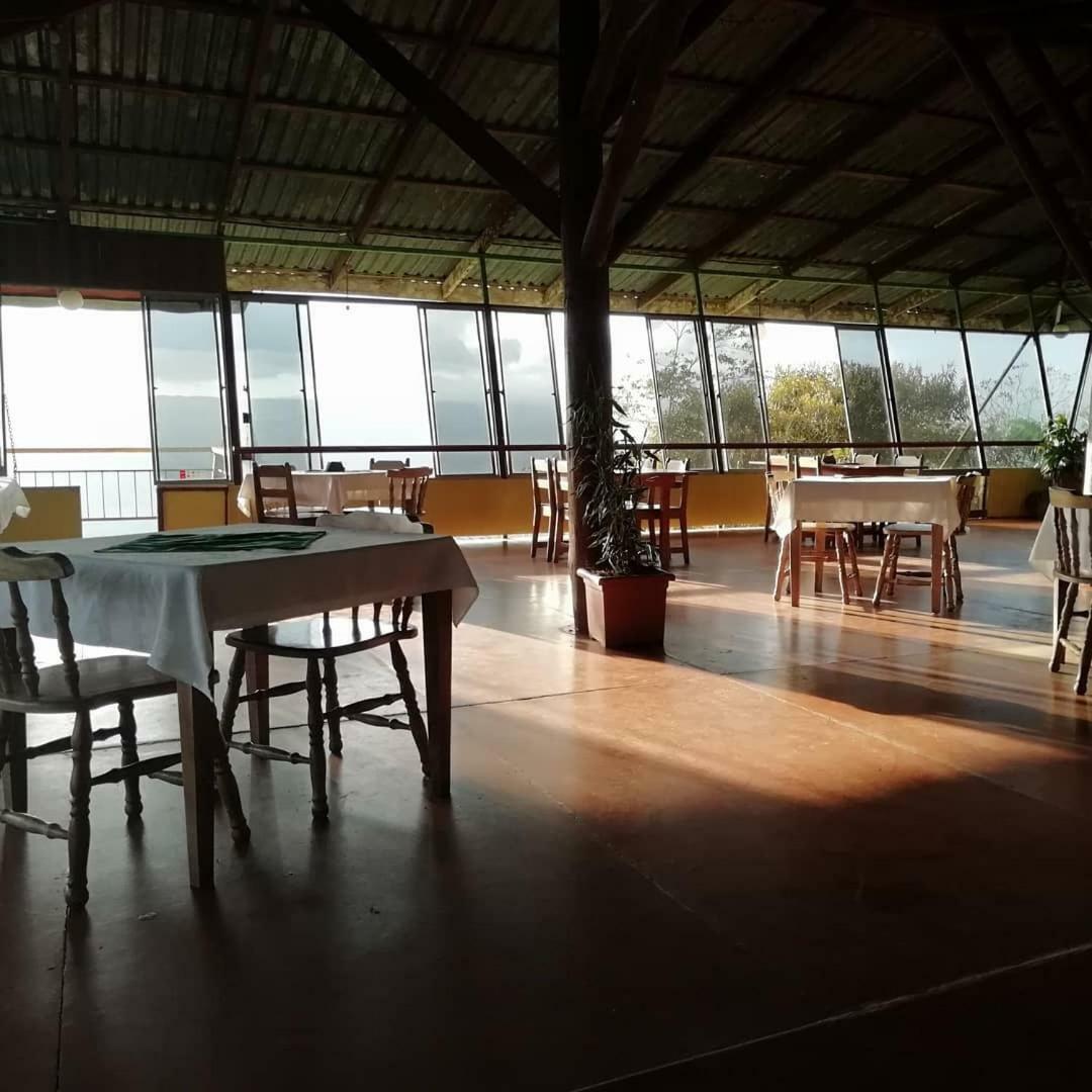 Pochotel Turrialba Eksteriør billede