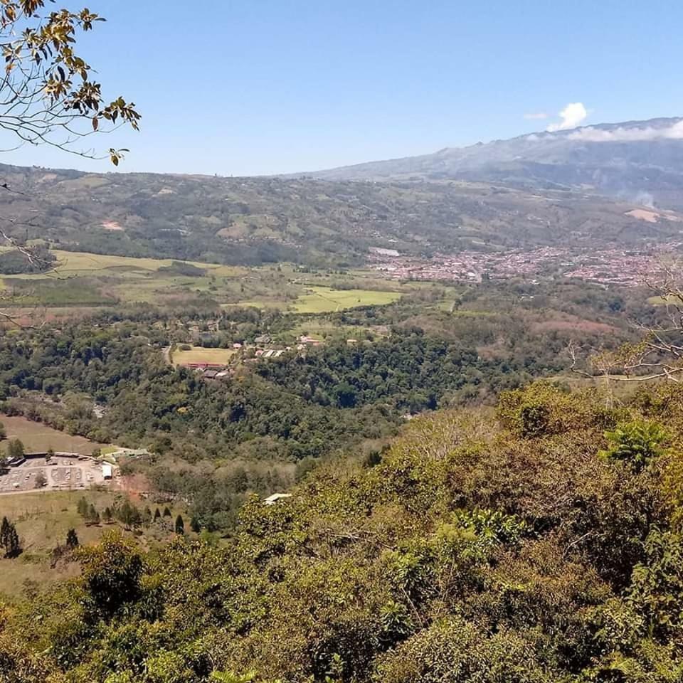 Pochotel Turrialba Eksteriør billede