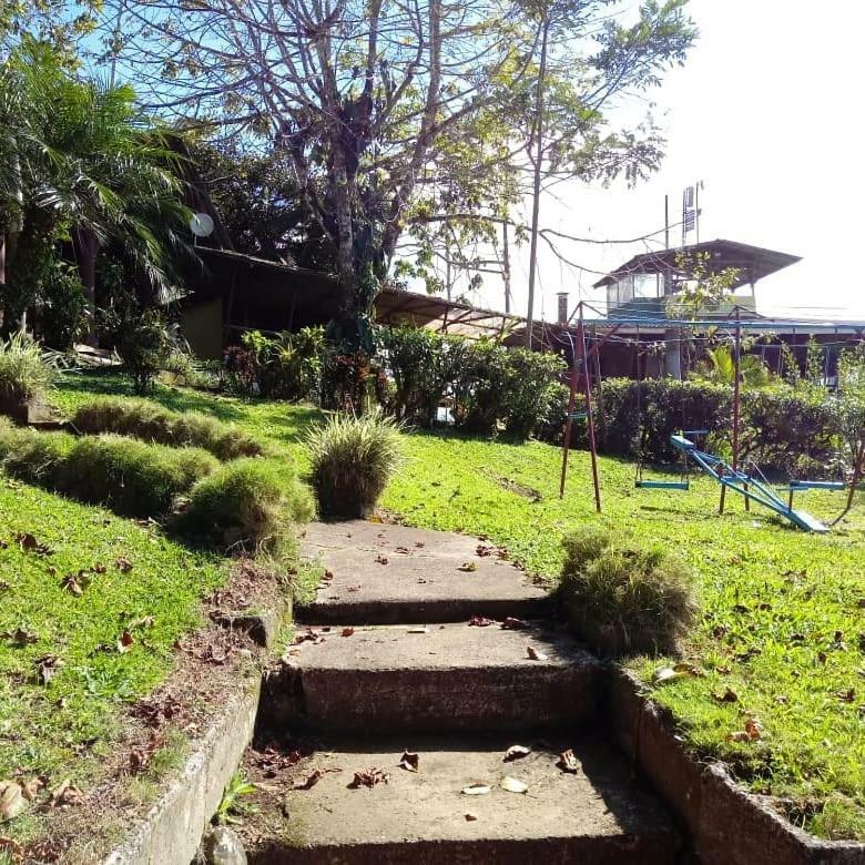 Pochotel Turrialba Eksteriør billede